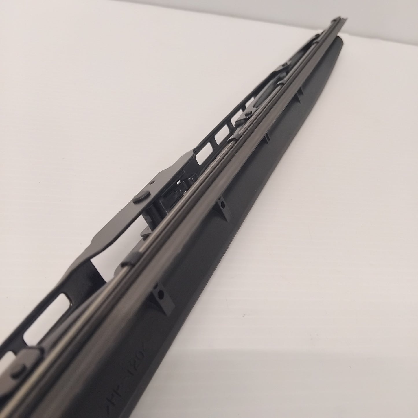Genuine Driver Side Wiper Blade - Nissan X-Trail 2005-2013 | 28891ES50A