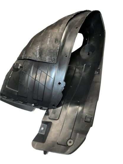 Genuine Hyundai Guard Assy-Front Wheel | 86811GI000