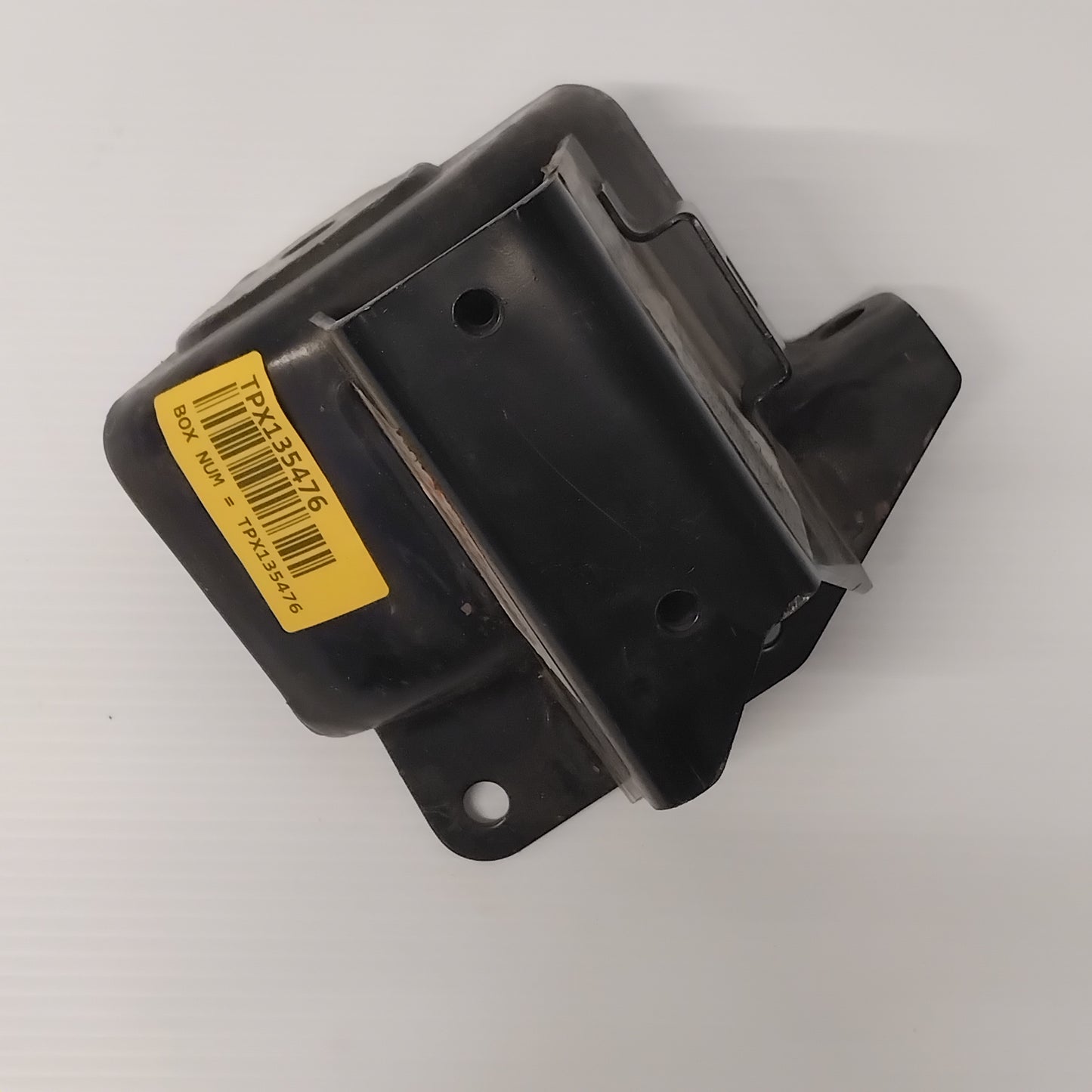 Genuine Suzuki Bracket Eng Lh Mtg Bo | 11671-62J00-000