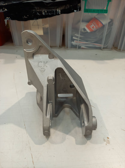 Genuine Nissan Bracket-Transmi | 113321KB0A