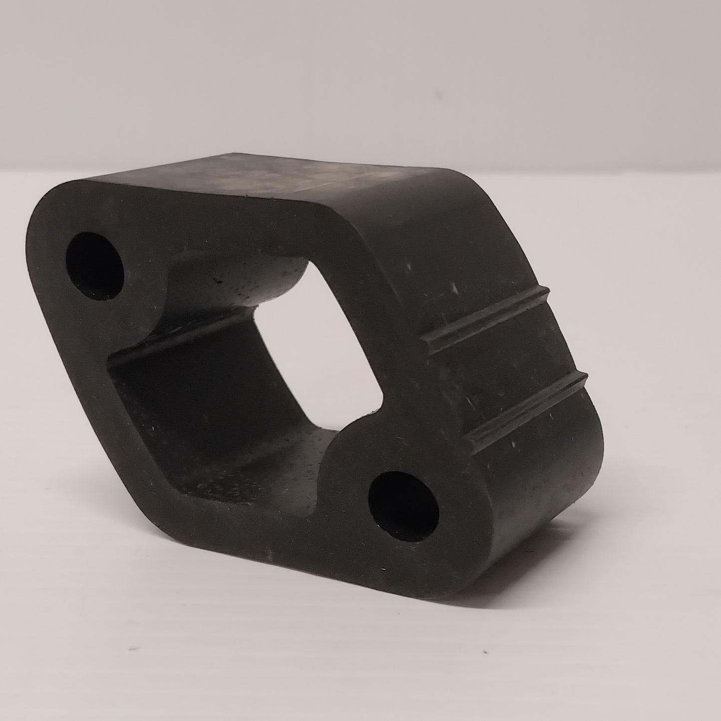 Genuine Exhaust Mounting - Citroen BX / Peugeot 106 | 175540
