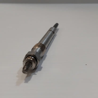 1x Genuine Glow Plug - Ford Mondeo / Transit 2.0 | 1309471