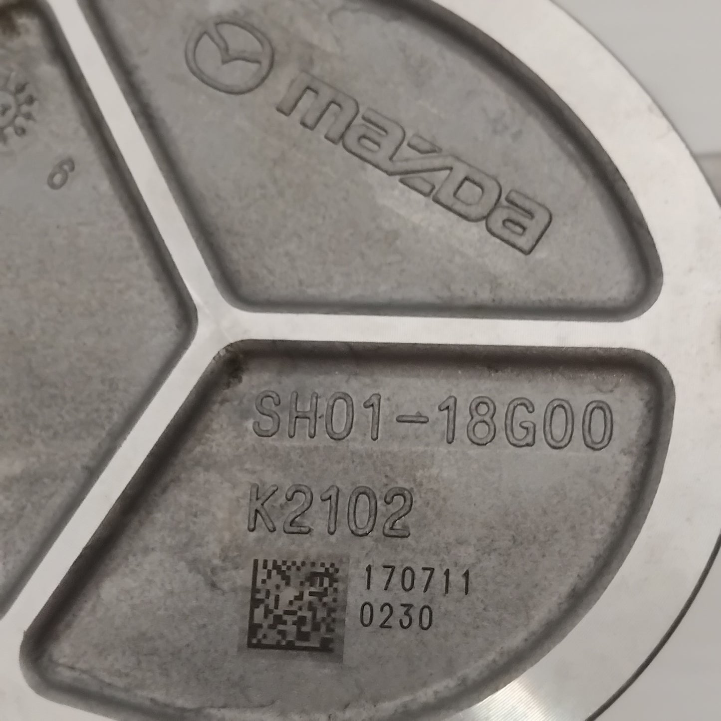 Genuine Mazda Pump,Vacuum | SH0118G00B