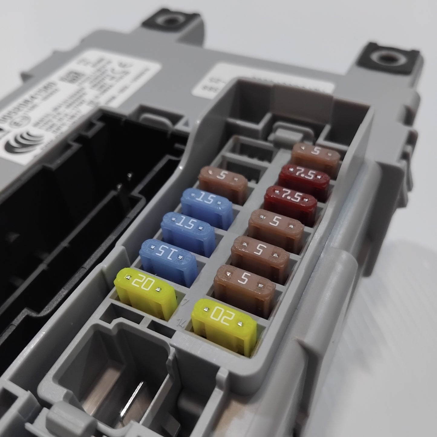 Genuine Fiat Body Computer | 52084158