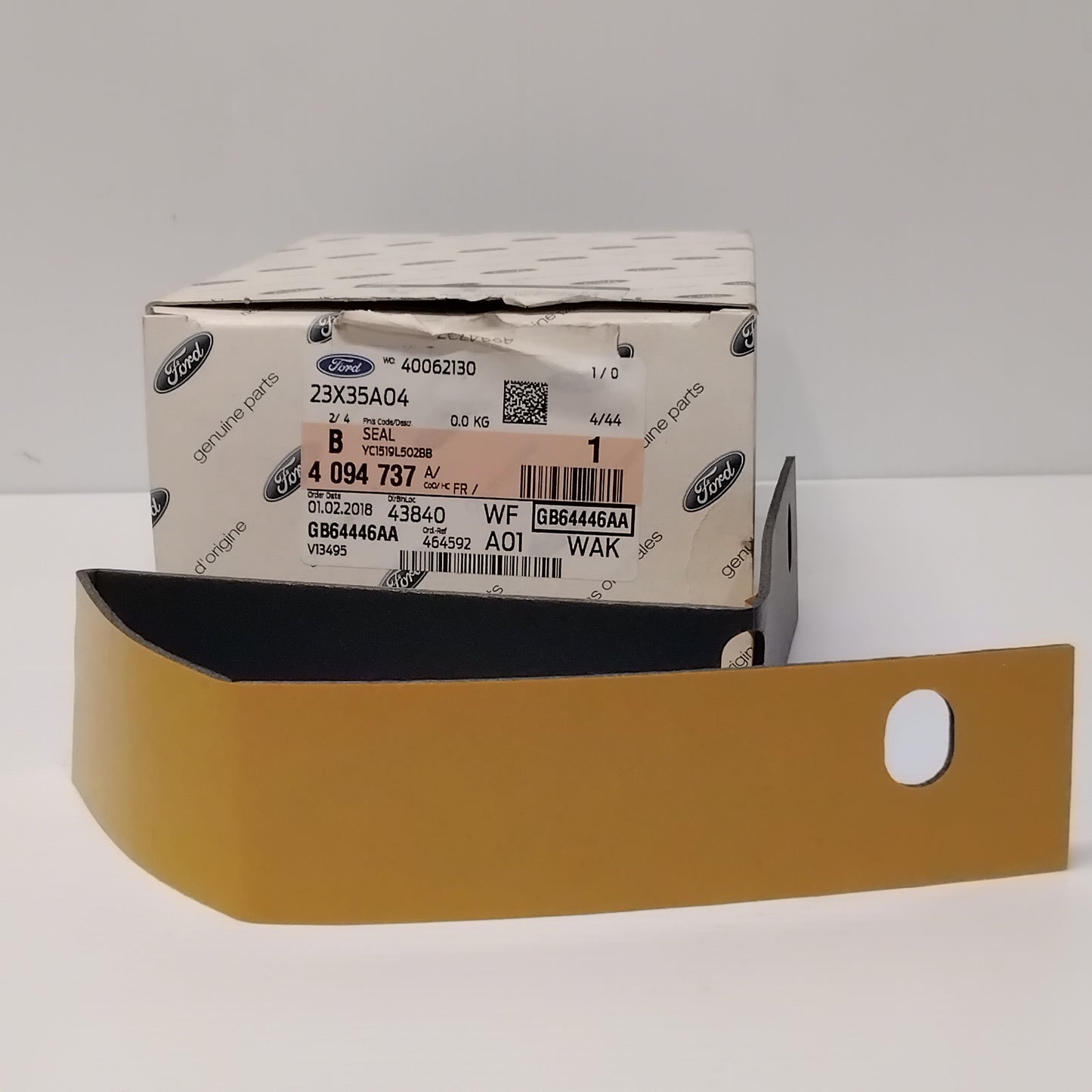 Genuine Lower Cabin Partition Foam Seal - Ford Transit 2000-2014 | 4094737