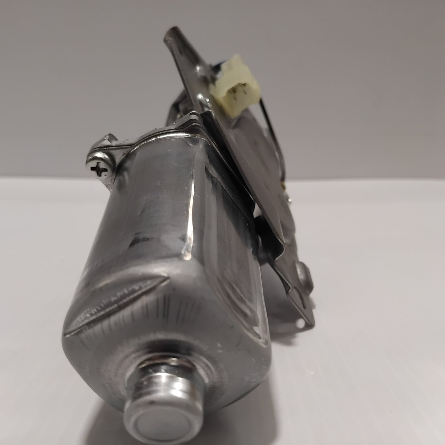 Genuine Suzuki Wiper Assy Rr Window | 38810-81A10-000