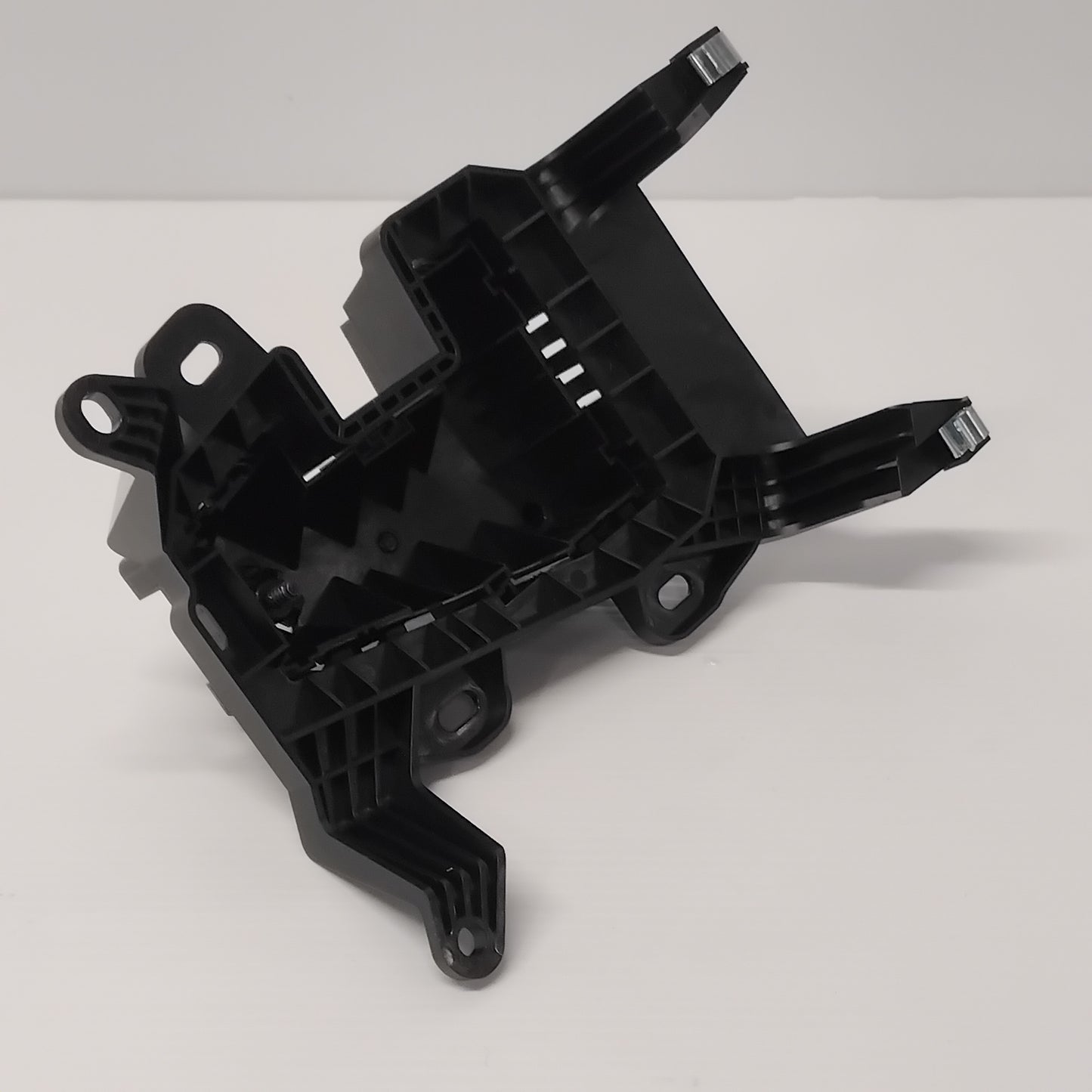 Genuine Speed Sensor Bracket - Ford Focus 2018- | 2430548