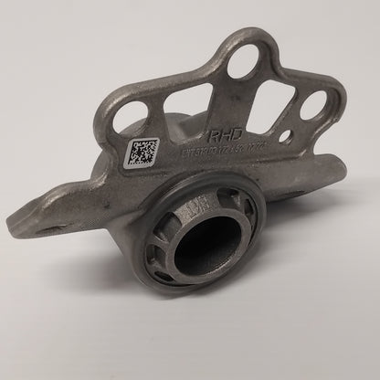 Genuine Right Rear Suspension Strut Bracket - Fiat 500L 2012-2022 | 52012724