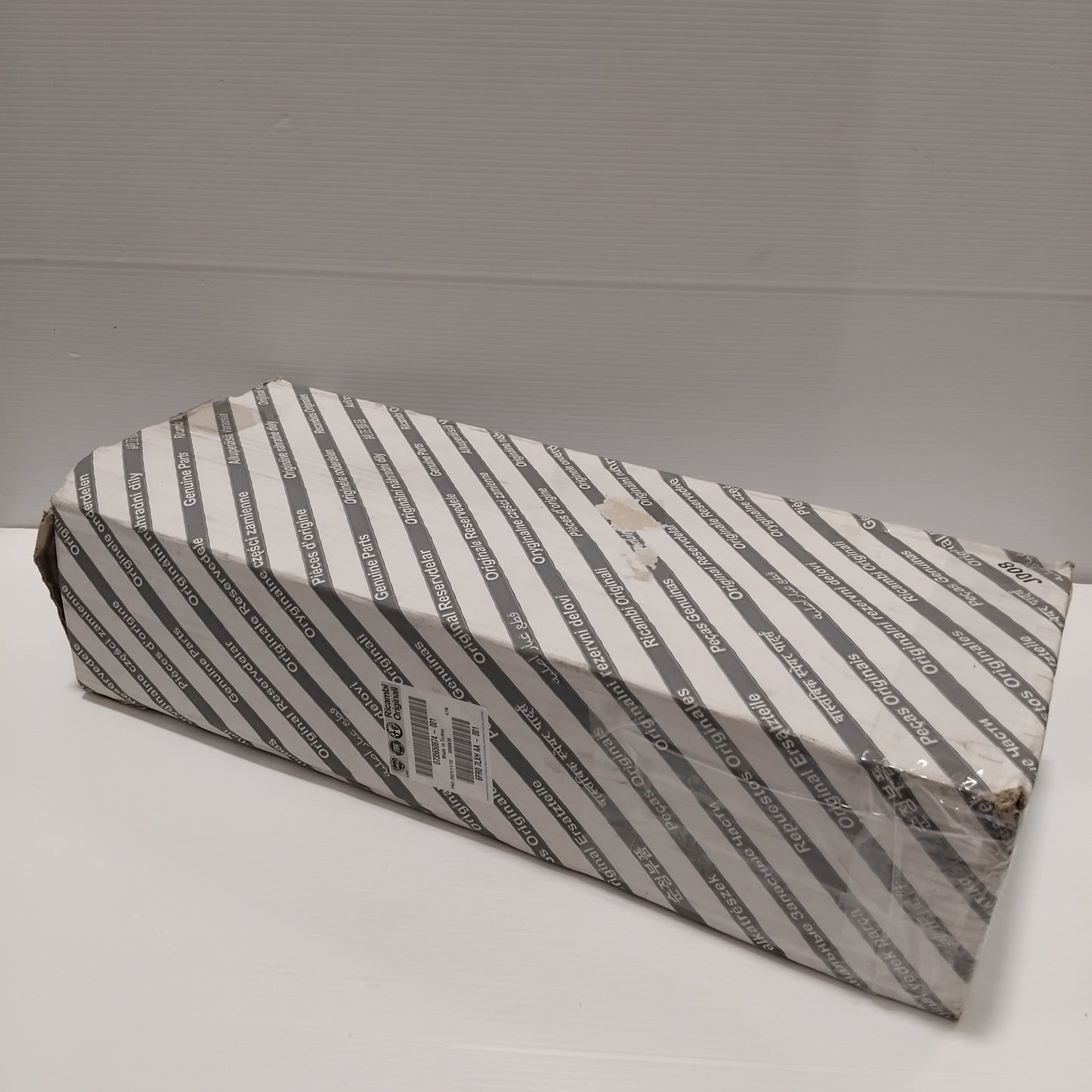 Genuine Fiat Diffuser | 735650874