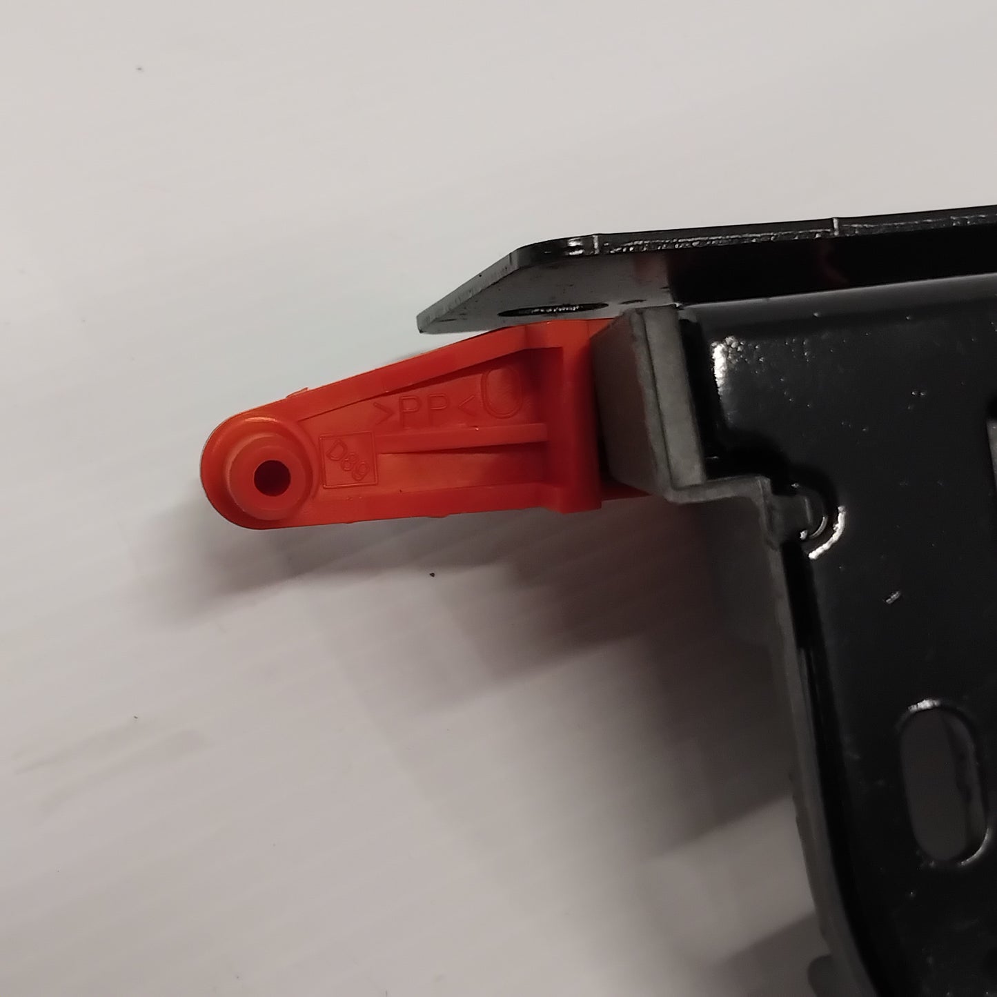 Genuine Renault Lock Mechanism | 82 00 006 253