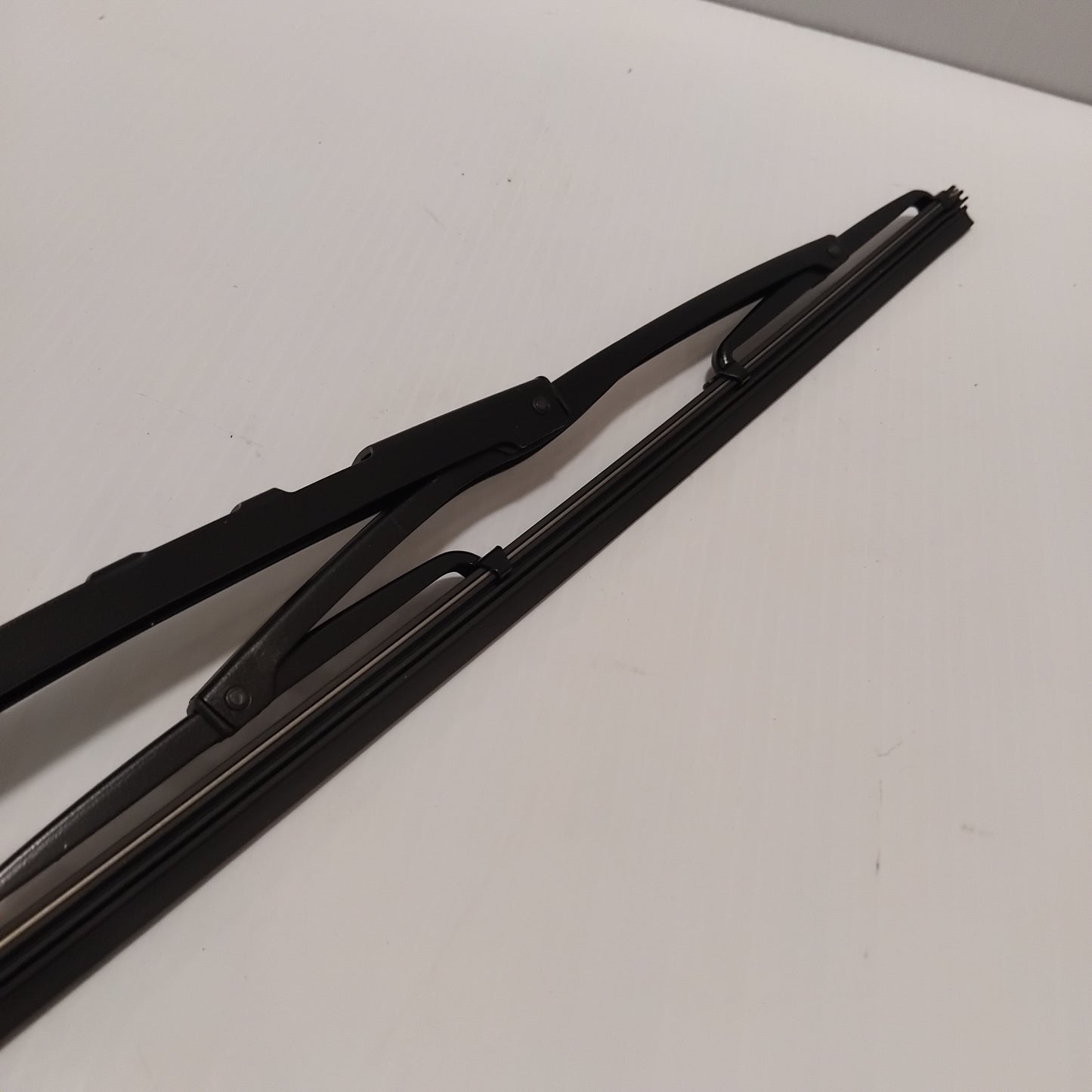 Genuine Ford Blade Assy - Wiper | 1729847