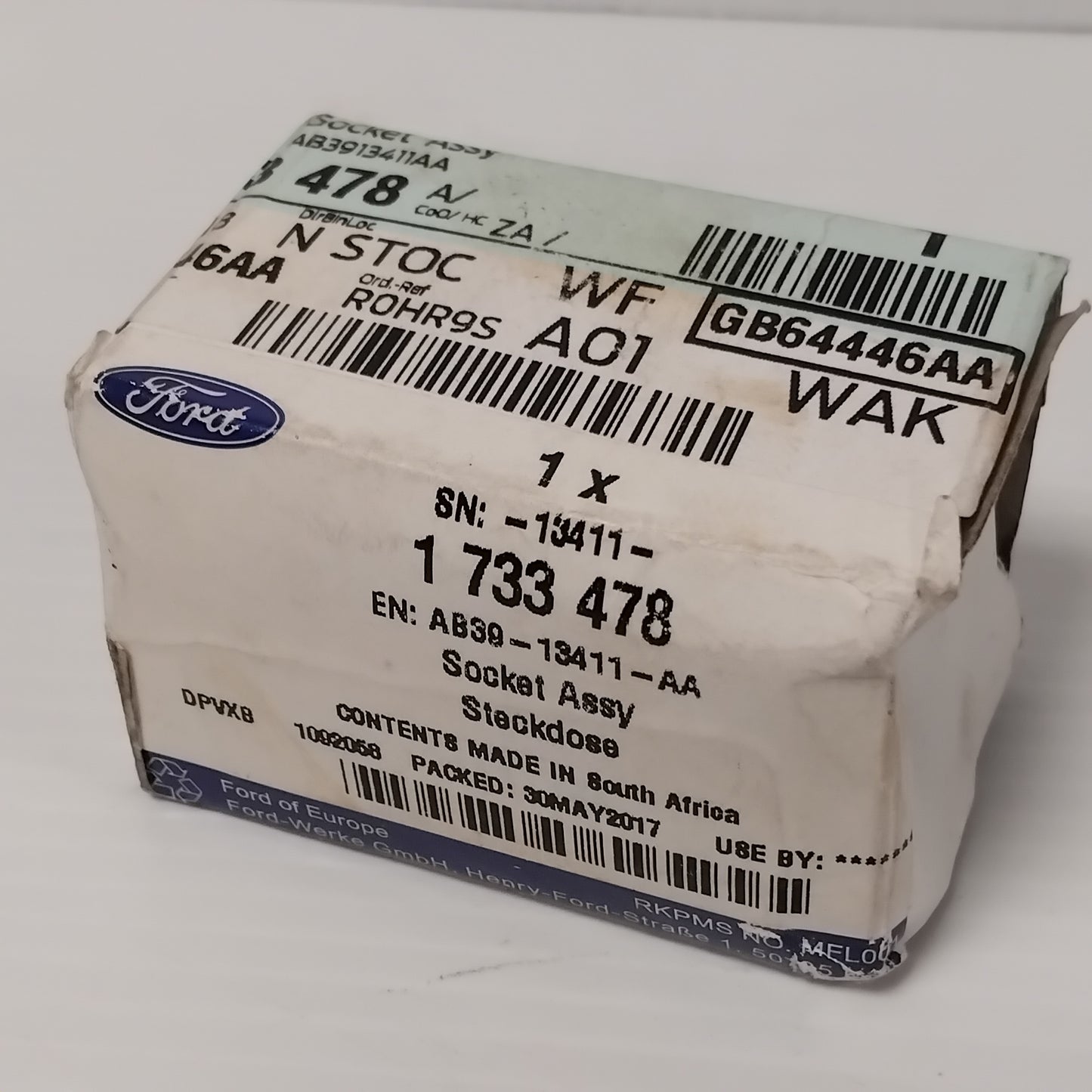 Genuine Ford Socket Assy | 1733478