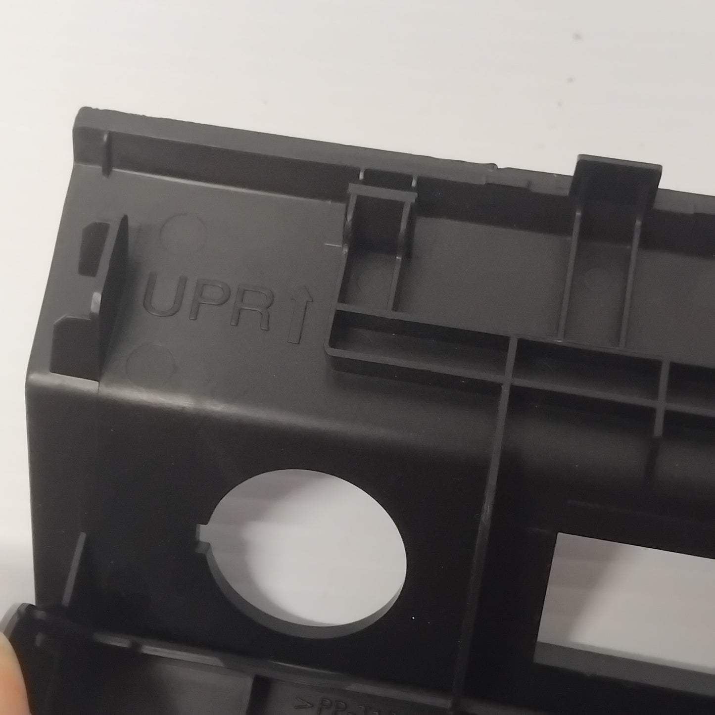 Genuine Aux and USB Socket Console Trim - Nissan Pulsar 2014-2018 | 684923ZL0A