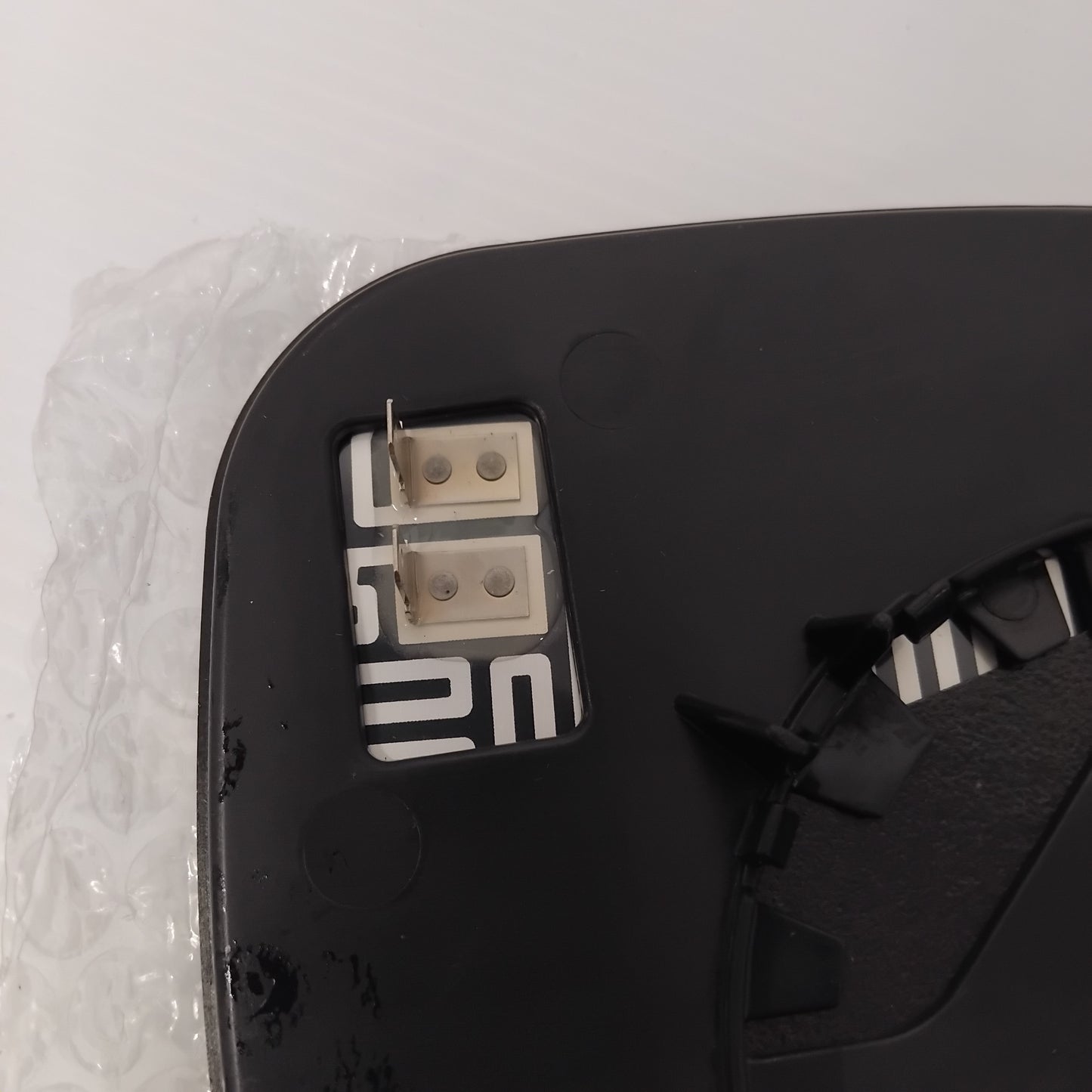 Genuine Jeep Glass | K68029240AB