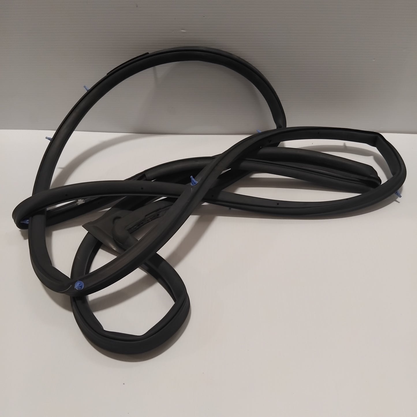 Genuine Honda Weatherstrip, R. Fr. Door | 72310TG0T01