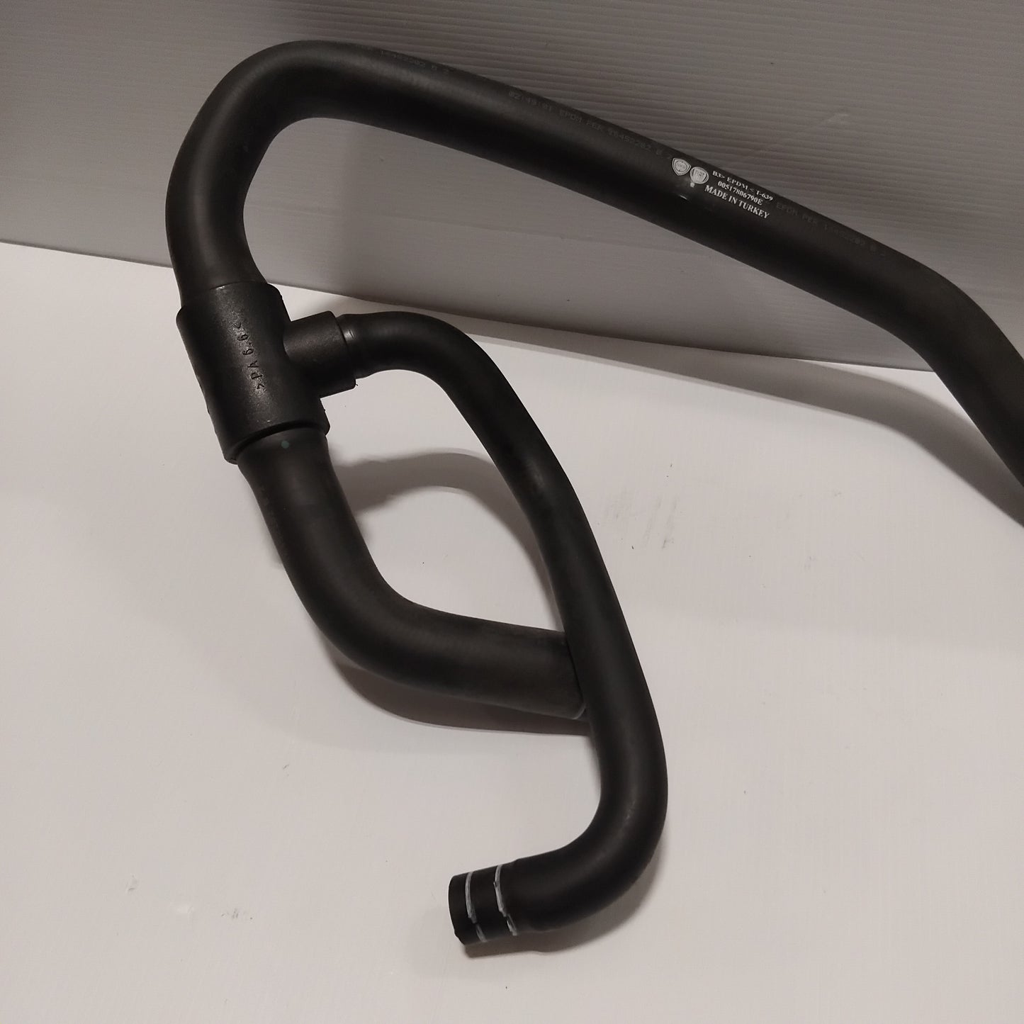 Genuine Radiator Flex Pipe - Fiat Fiorino 2007-2016 | 51780679