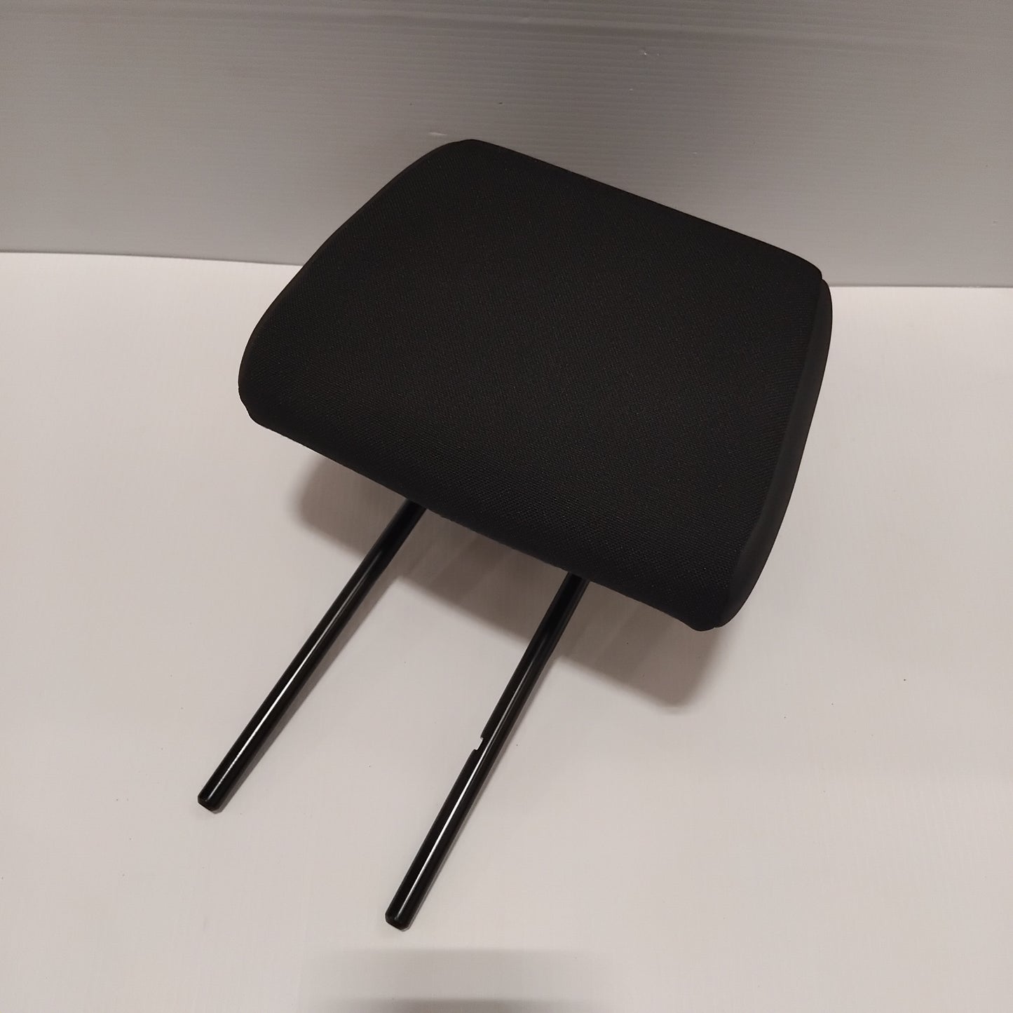 Genuine Peugeot Rear Head-Rest | 16117396ZD