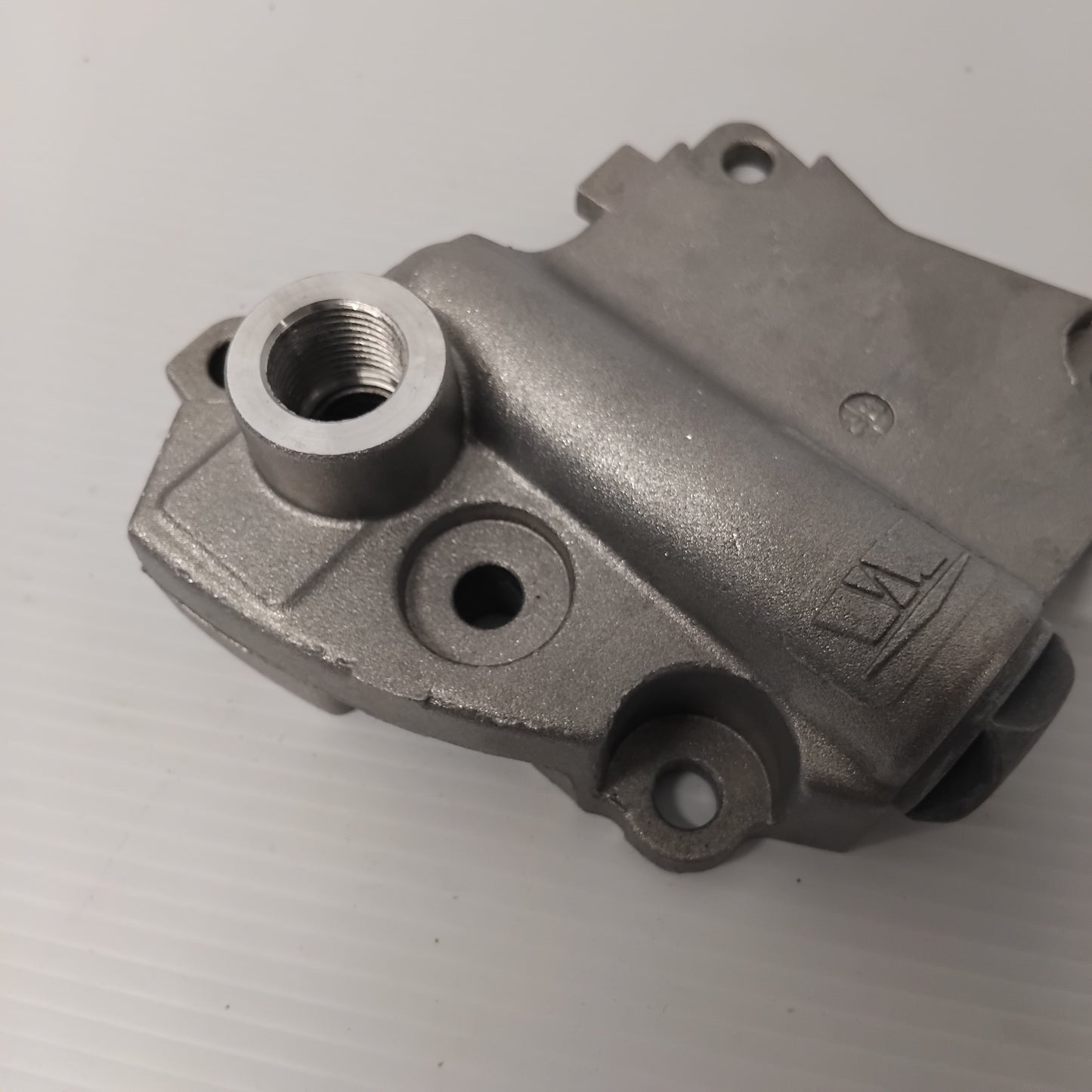 Genuine Oil Pump - Jeep Cherokee 2008-2012 2.8L | K68029445AA