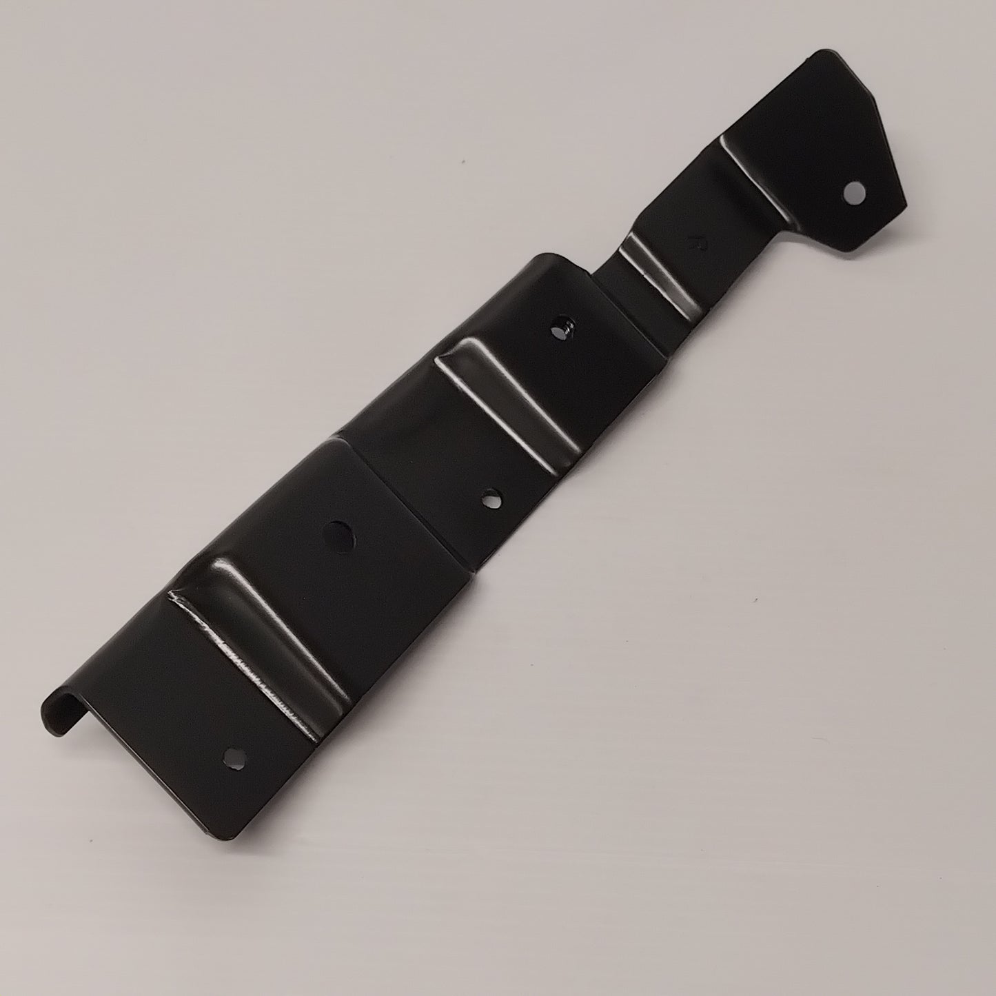 Genuine Hyundai Bracket-Rr Bumper Si | 86686H1020