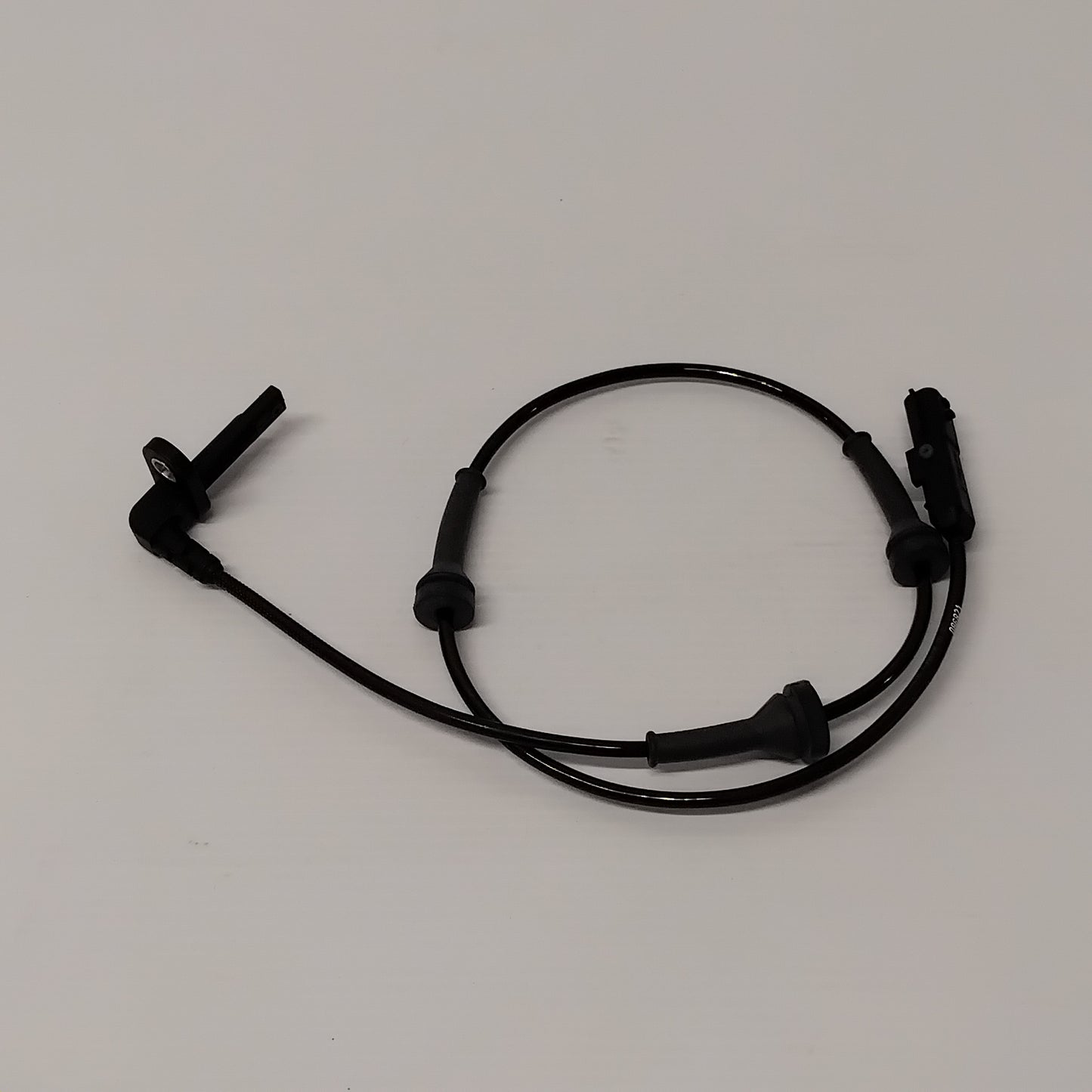 Genuine Front ABS Sensor - Nissan NV400 2011-2022 | 4791100Q0B