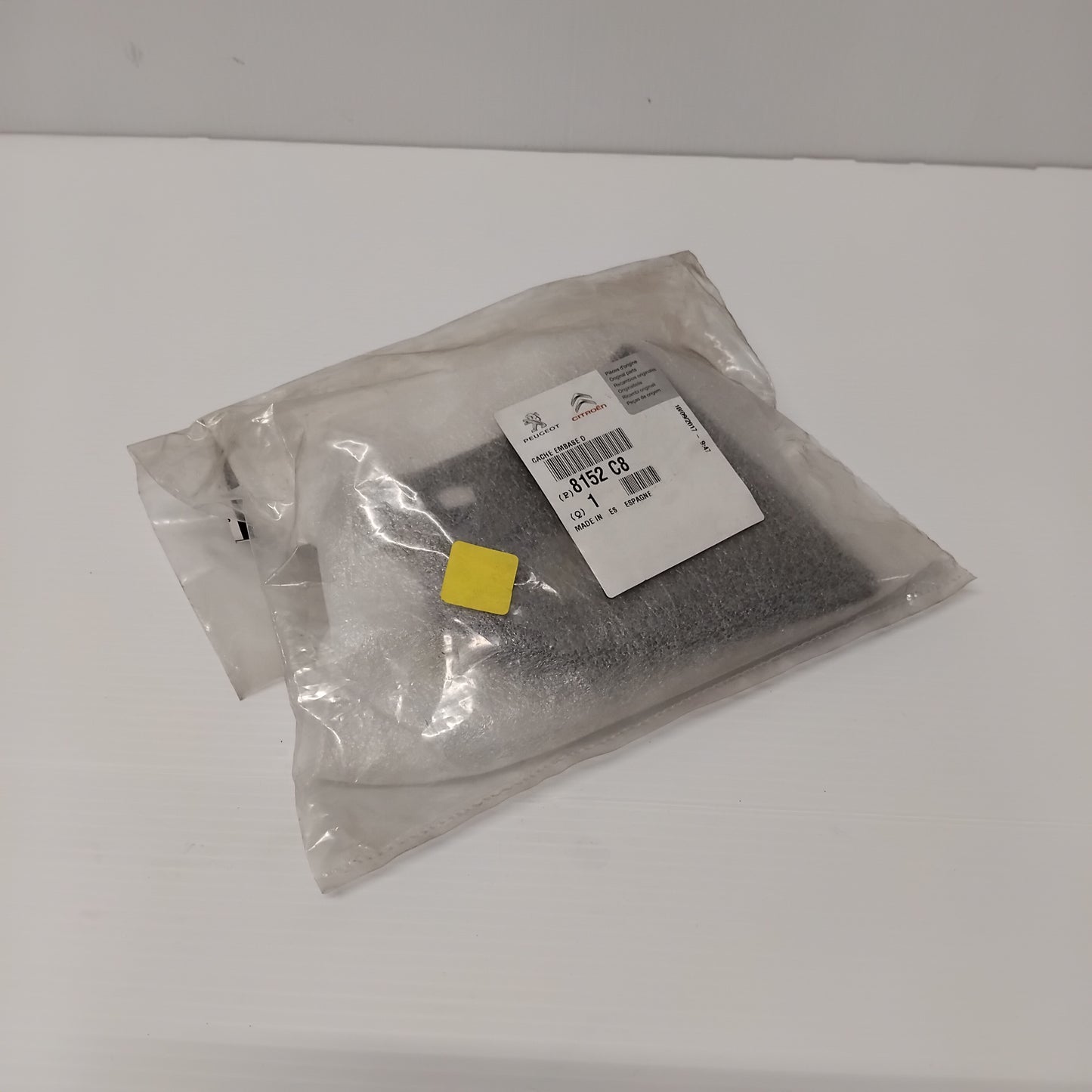 Genuine Right Wing Mirror Base Cover - Peugeot 207 2 Door | 8152C8