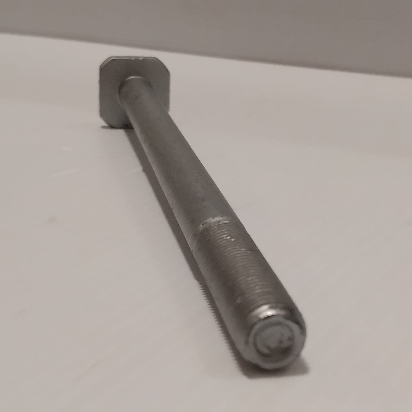 Genuine Rear Suspension Rod Screw - Alfa Romeo 147 / 156 / GT | 60656519