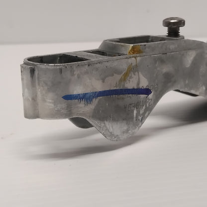 Genuine Door Left Handle Holder - Citroen Berlingo / Peugeot Partner | 910961