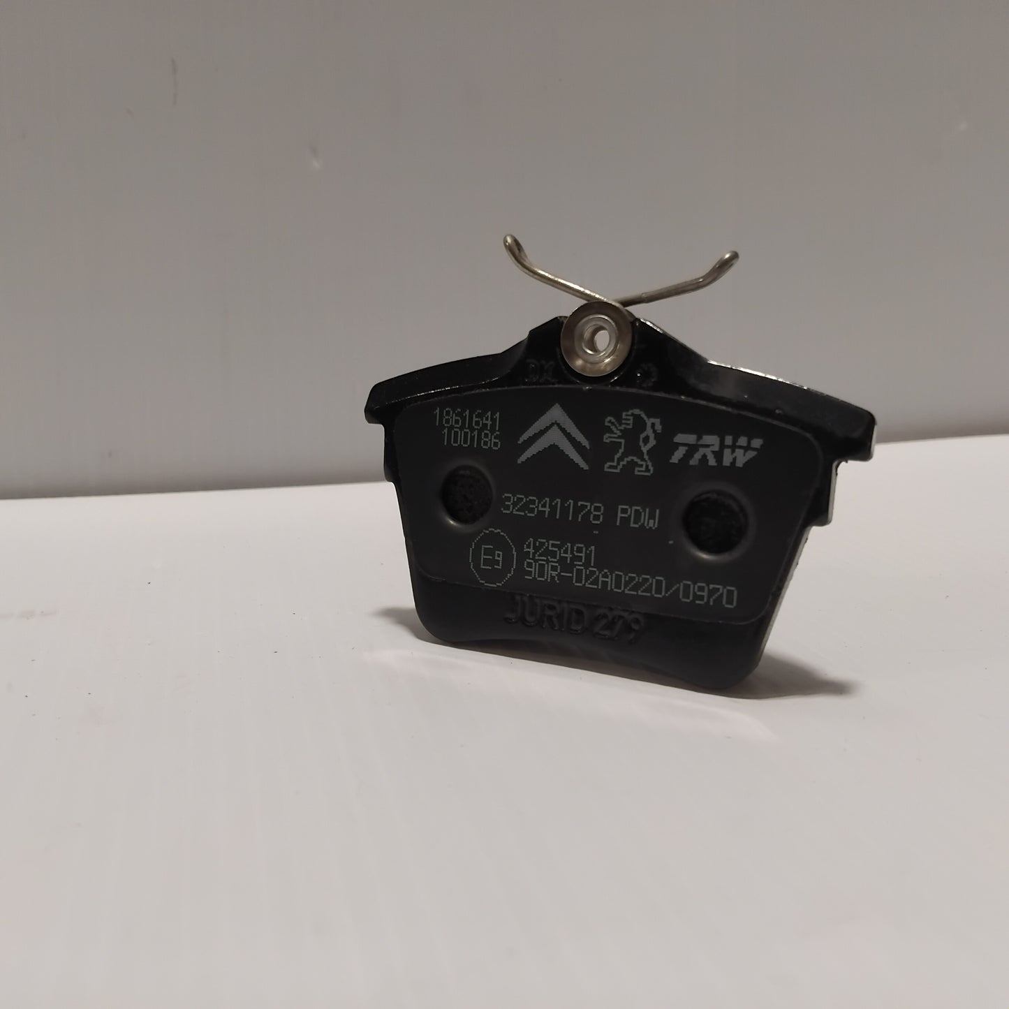 Genuine Peugeot Rear Brake Pads Set | 425491