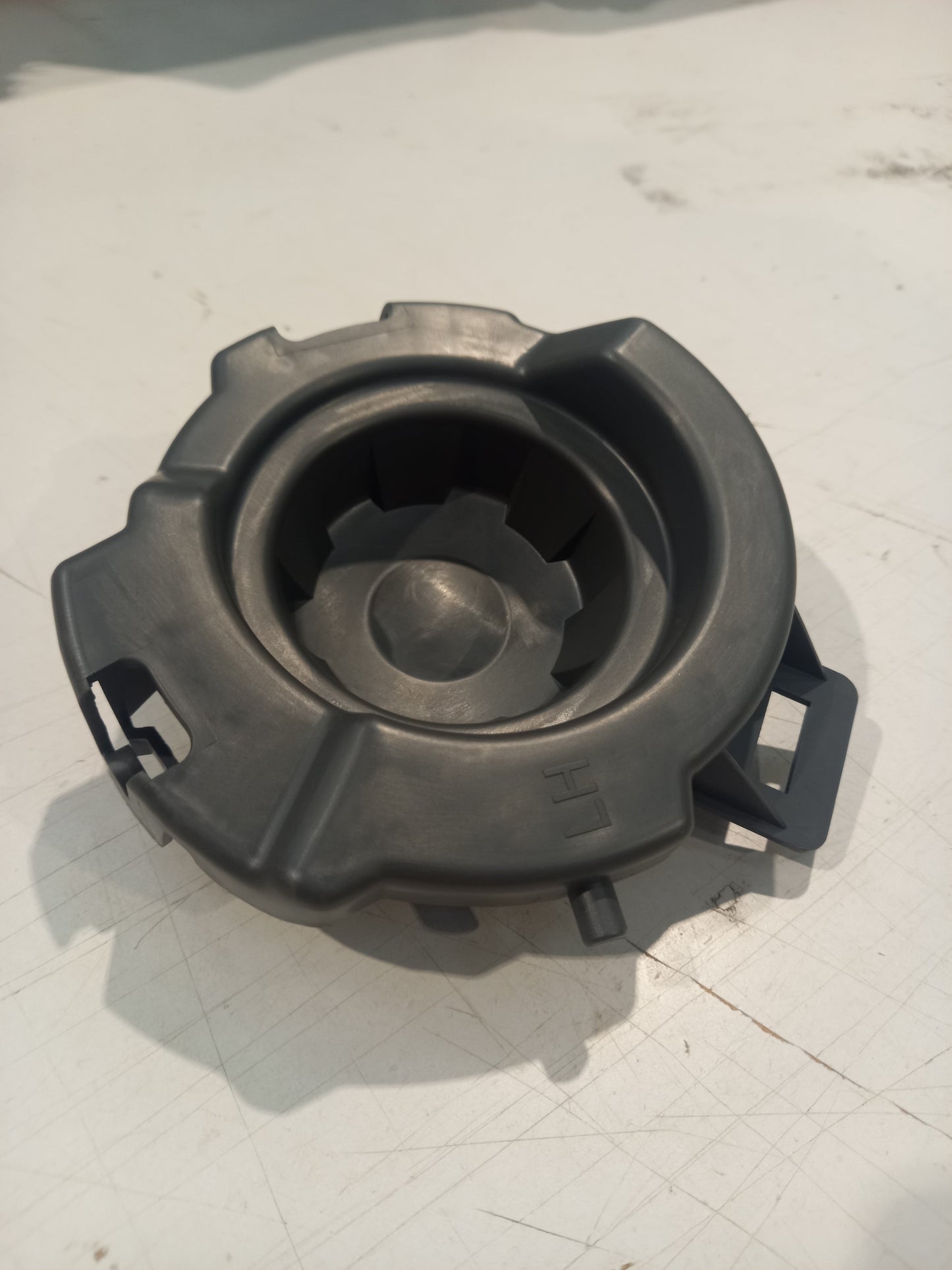 Genuine Nissan Finisher-Front | 62257EB300