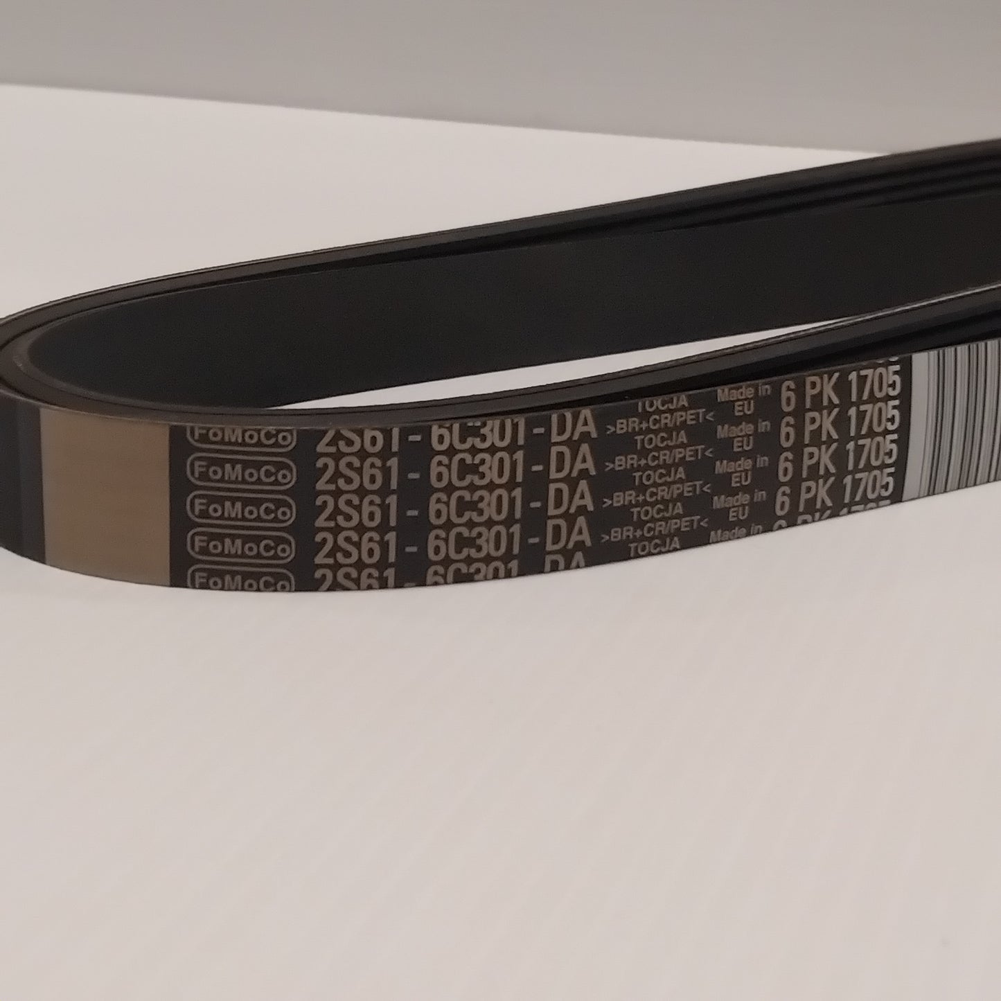 Genuine Ford V-Belt | 1141315