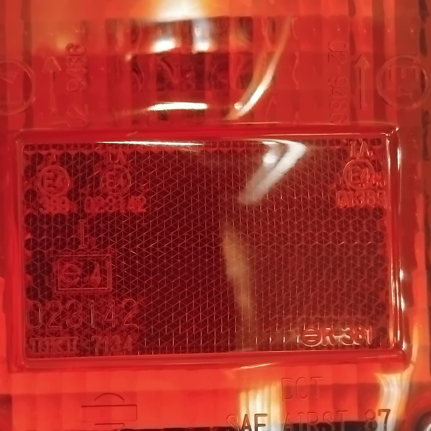 Genuine Nissan Lamp-Rr-Combi | 2655512T02