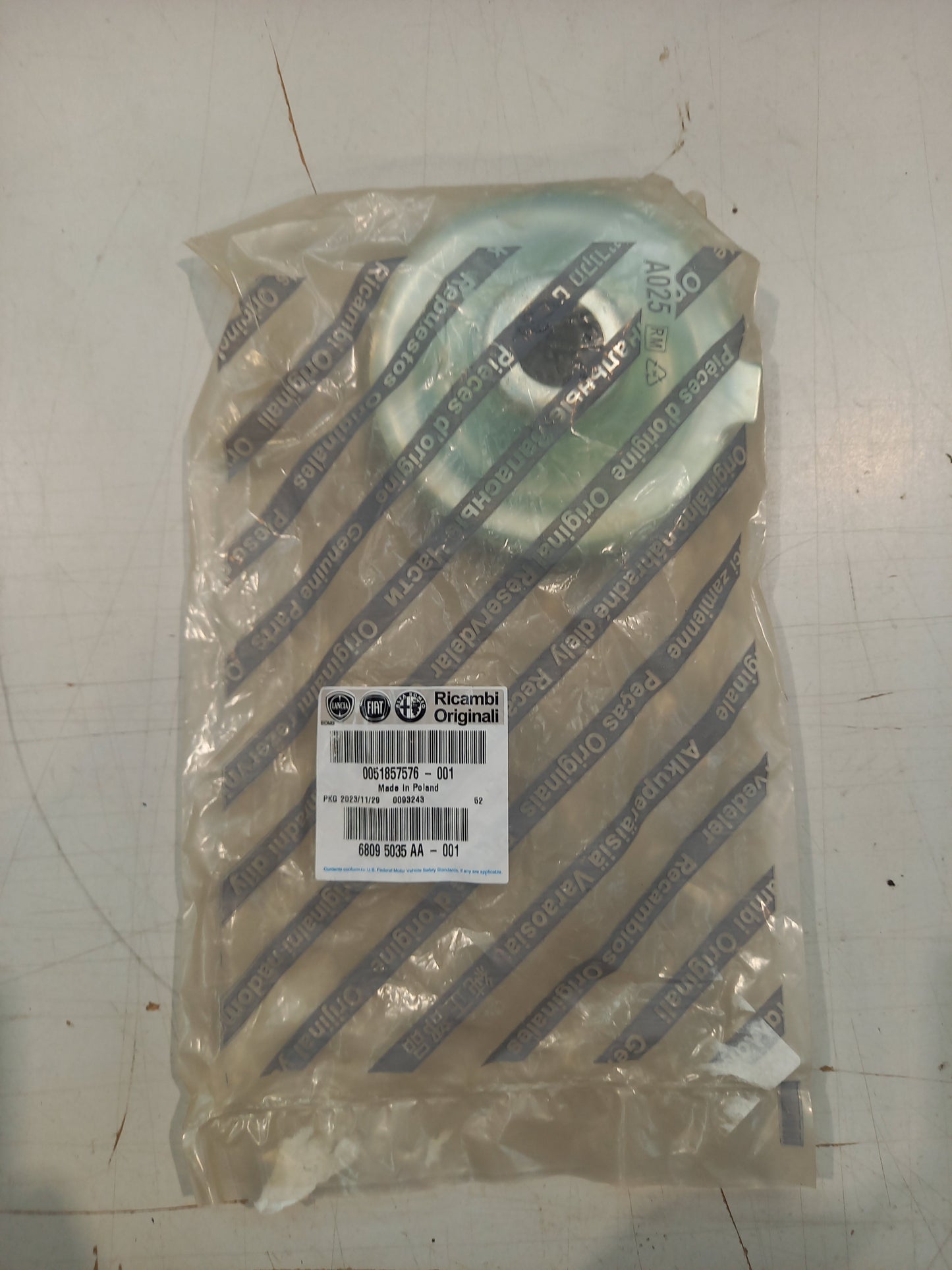 Genuine Fiat Plate | 51857576