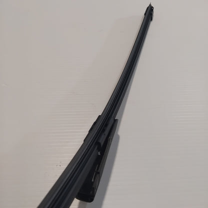 1x Genuine 24" Wiper Blade - Citroen C4 Cactus | 1611870780