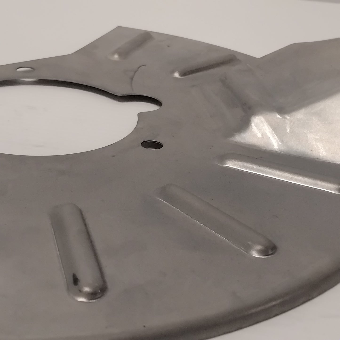 Genuine Ford Shield - Splash | 4358442