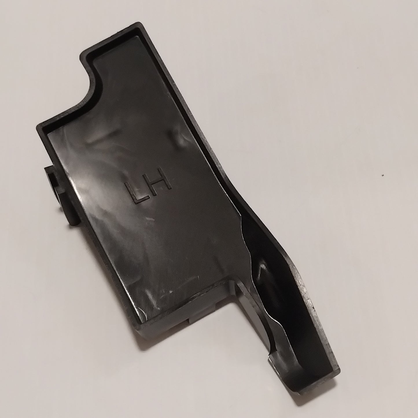 Genuine Left Rear Door Handle Bracket Shield - Ford Focus 2004-2011 | 1341881