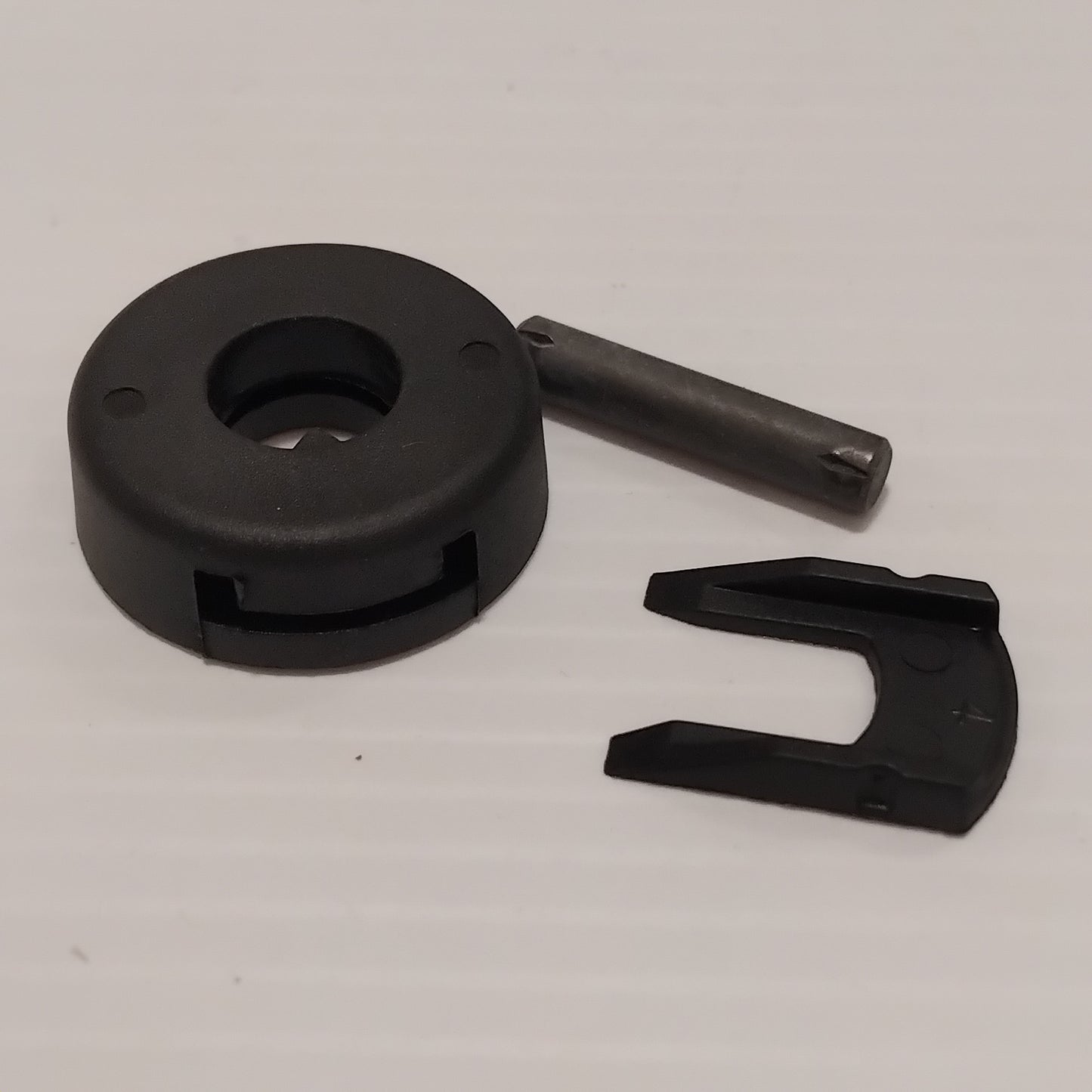 Genuine Ford Fastener Assy - Toggle | 1149510