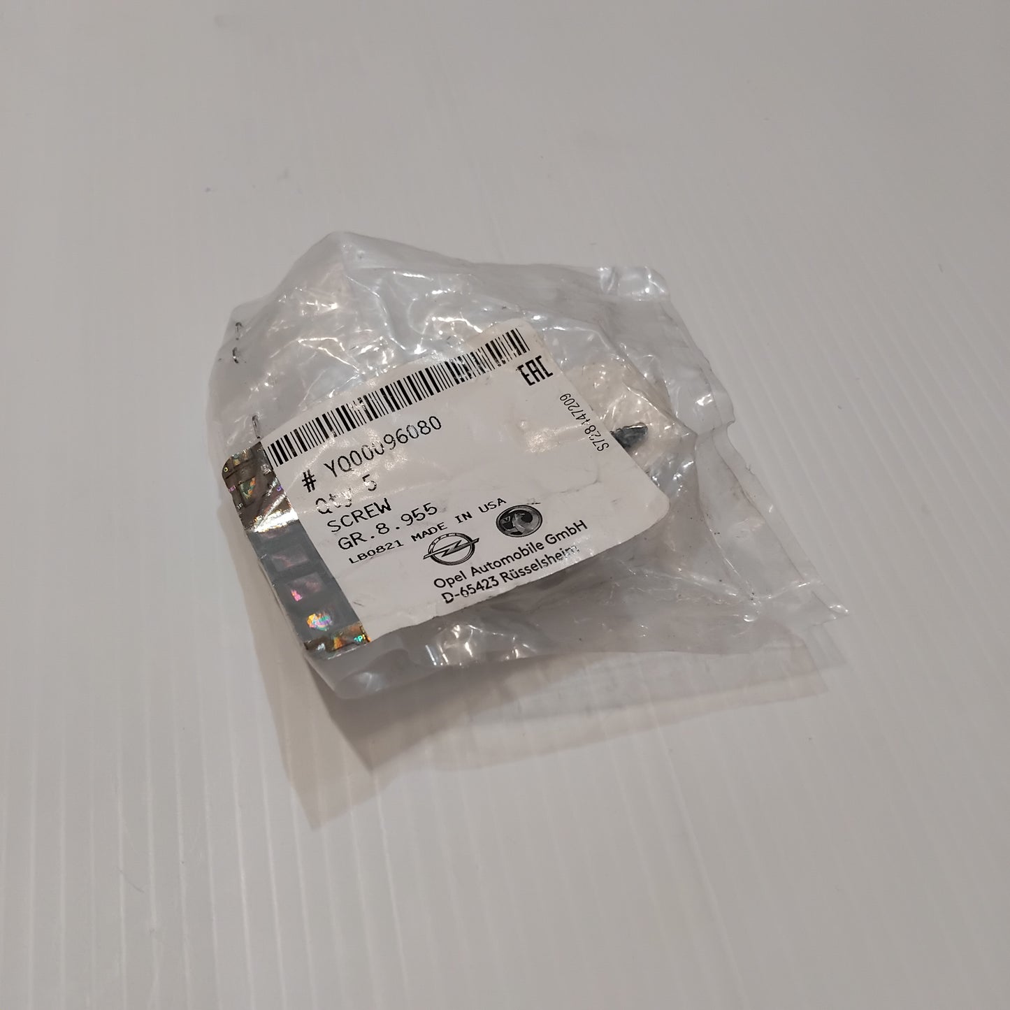 Genuine Vauxhall Screw | YQ00096080