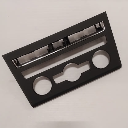 Genuine SEAT Housing | 5F0858060E2ZZ