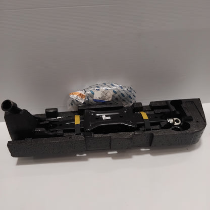 Genuine Lifting Jack Set - Ford Transit 2014- | 2363326