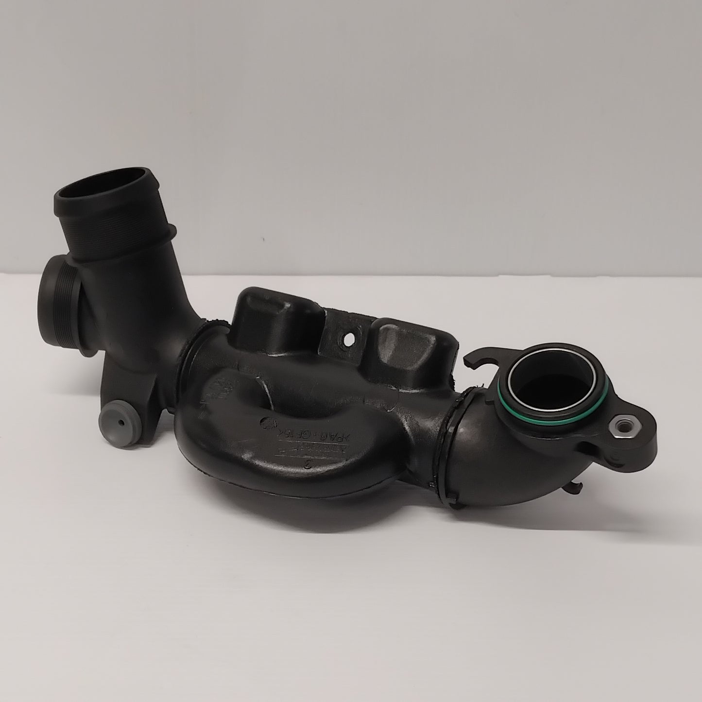 Genuine Mazda Pipe Air Intake | Y60313240E