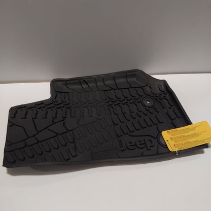 Genuine Jeep Mat | K82213861