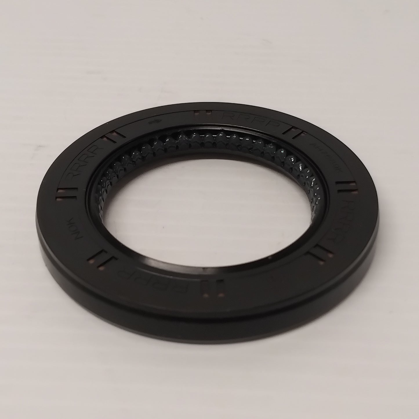 Genuine Honda Oil Seal, 44X68X8 (Nok) | 91207P7Z003