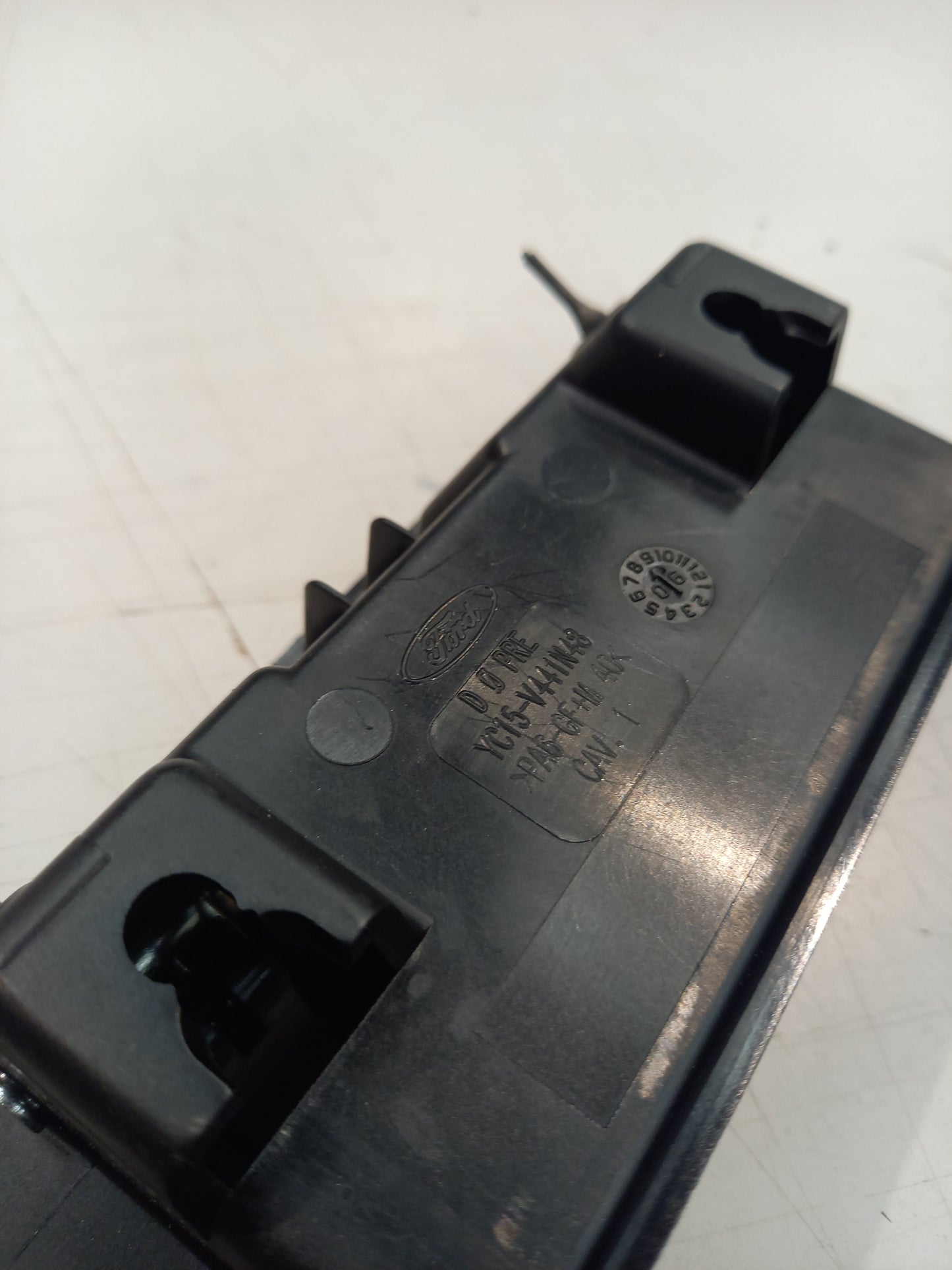 Genuine Ford Handle - Door Inside | 4877622