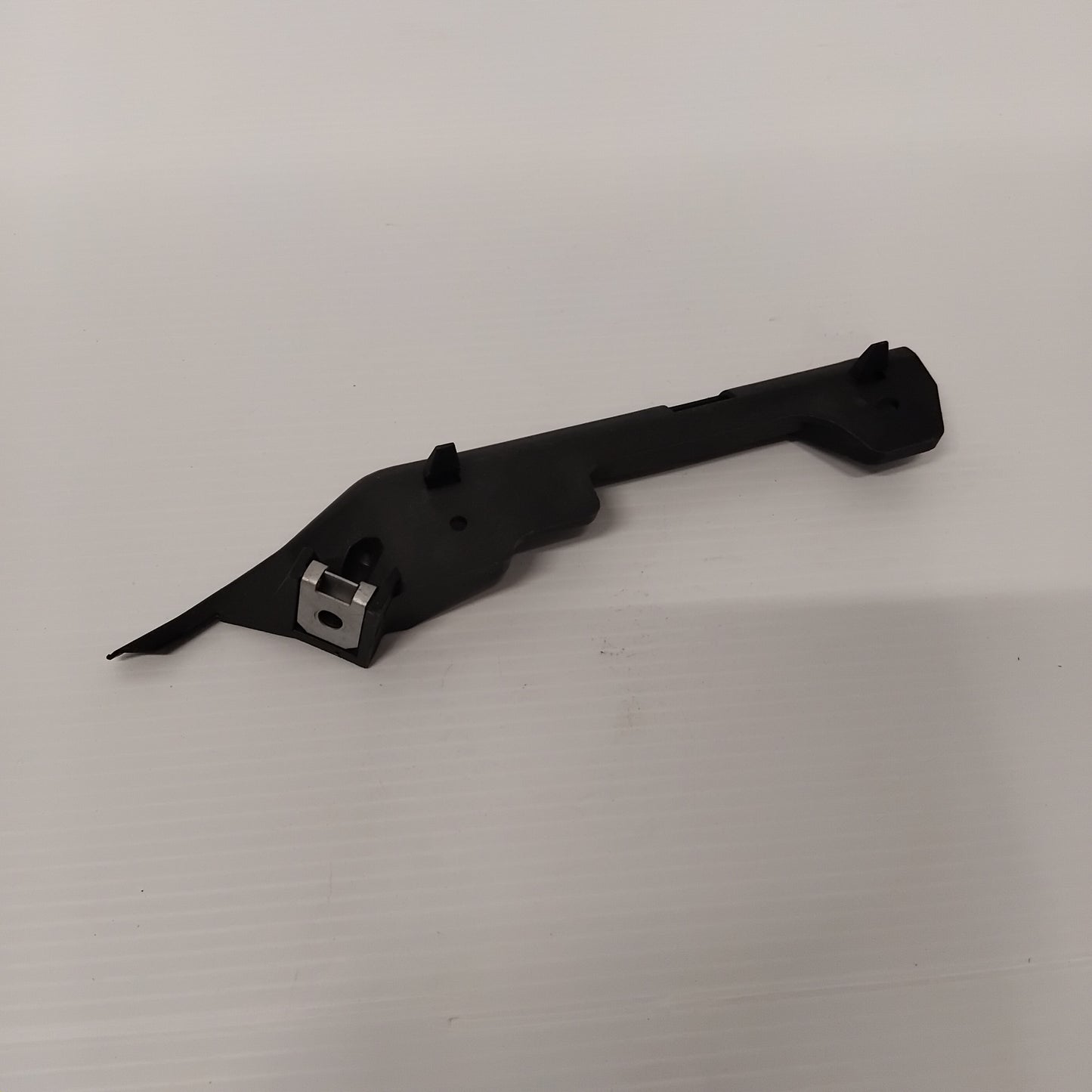 Genuine Front Bumper Left Wing Guide Rail - Vauxhall Astra G | 90559499