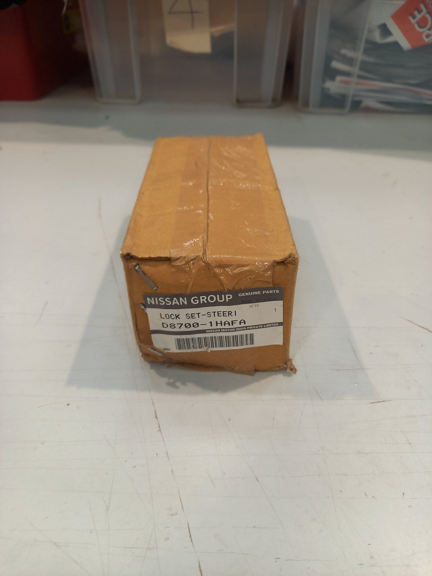 Genuine Nissan Lock Set-Steeri | D87001HAFA