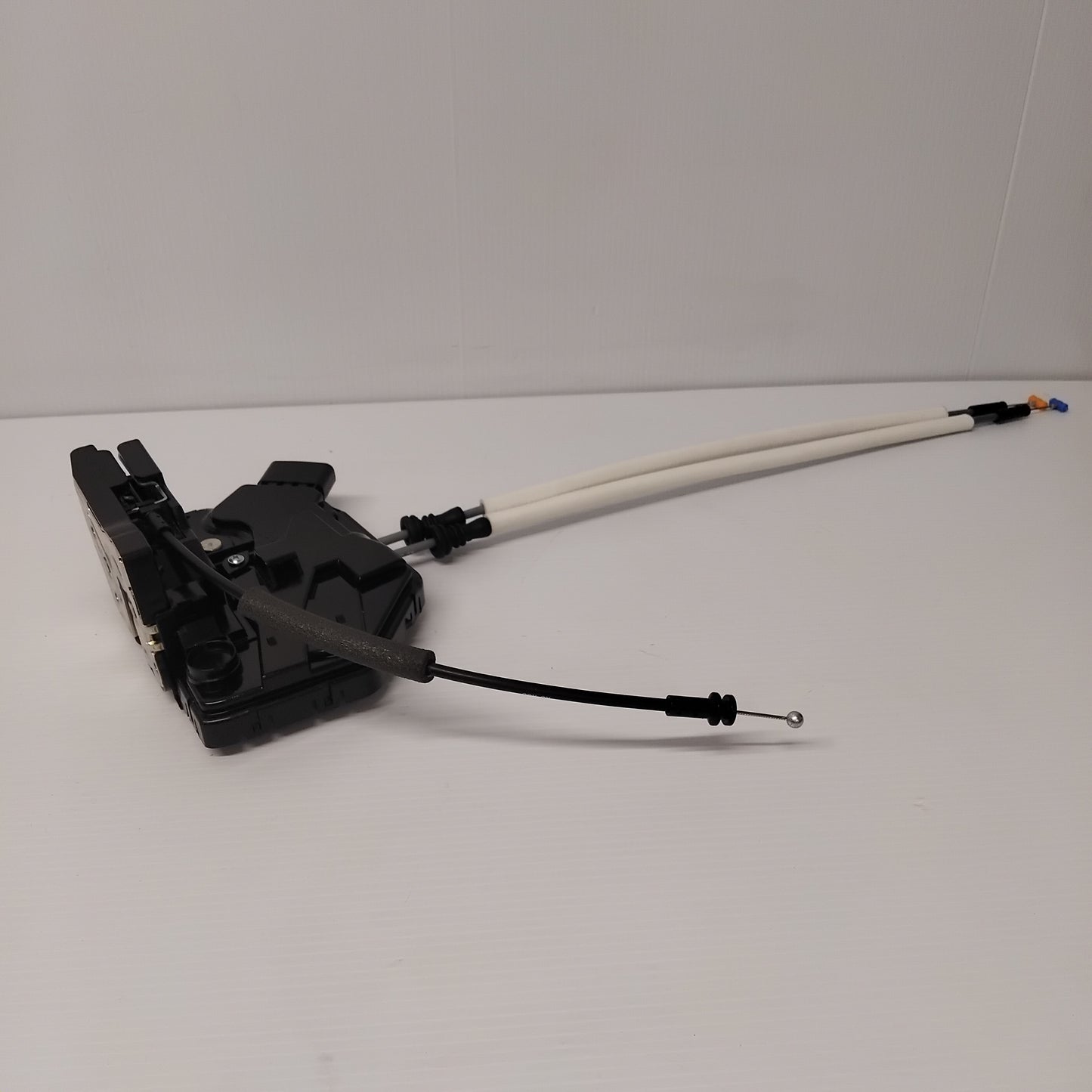 Genuine Hyundai Latch Assy-Front Doo | 81310D7600
