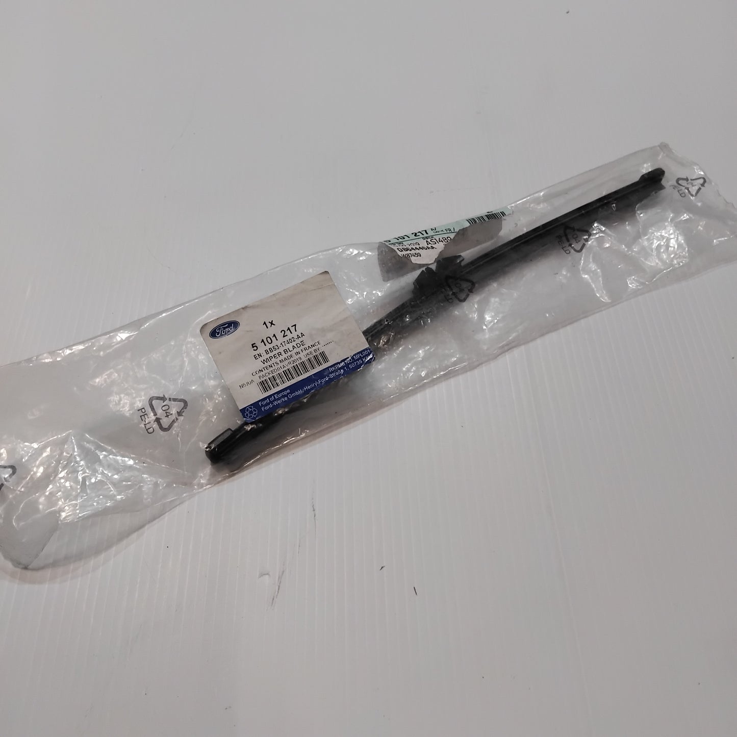 1x Genuine 11" Rear Wiper Blade - Ford Kuga 2012-2020 | 5101217
