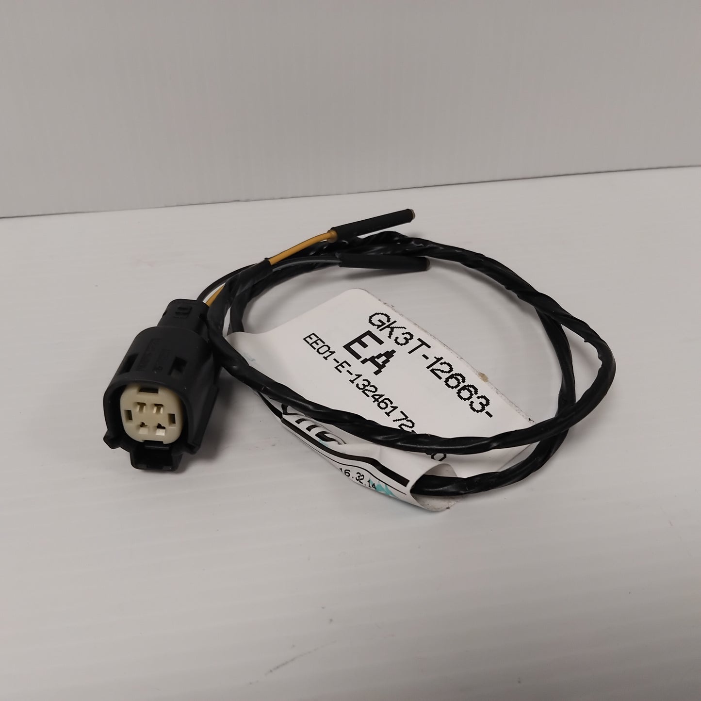 Genuine Ford Wiring Assy - Rear Lamps | 2203456