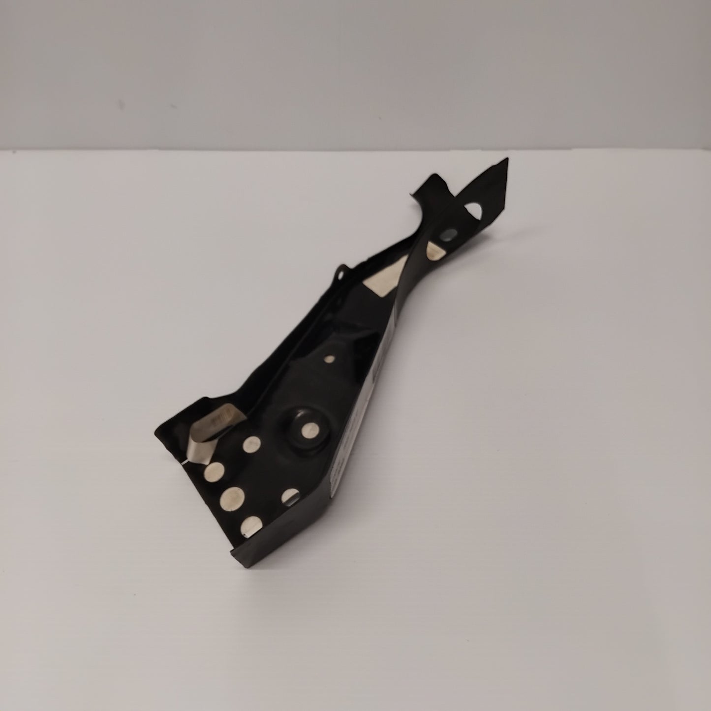 Genuine Right Wing Frame Support - Citroen C5 | 7104H2