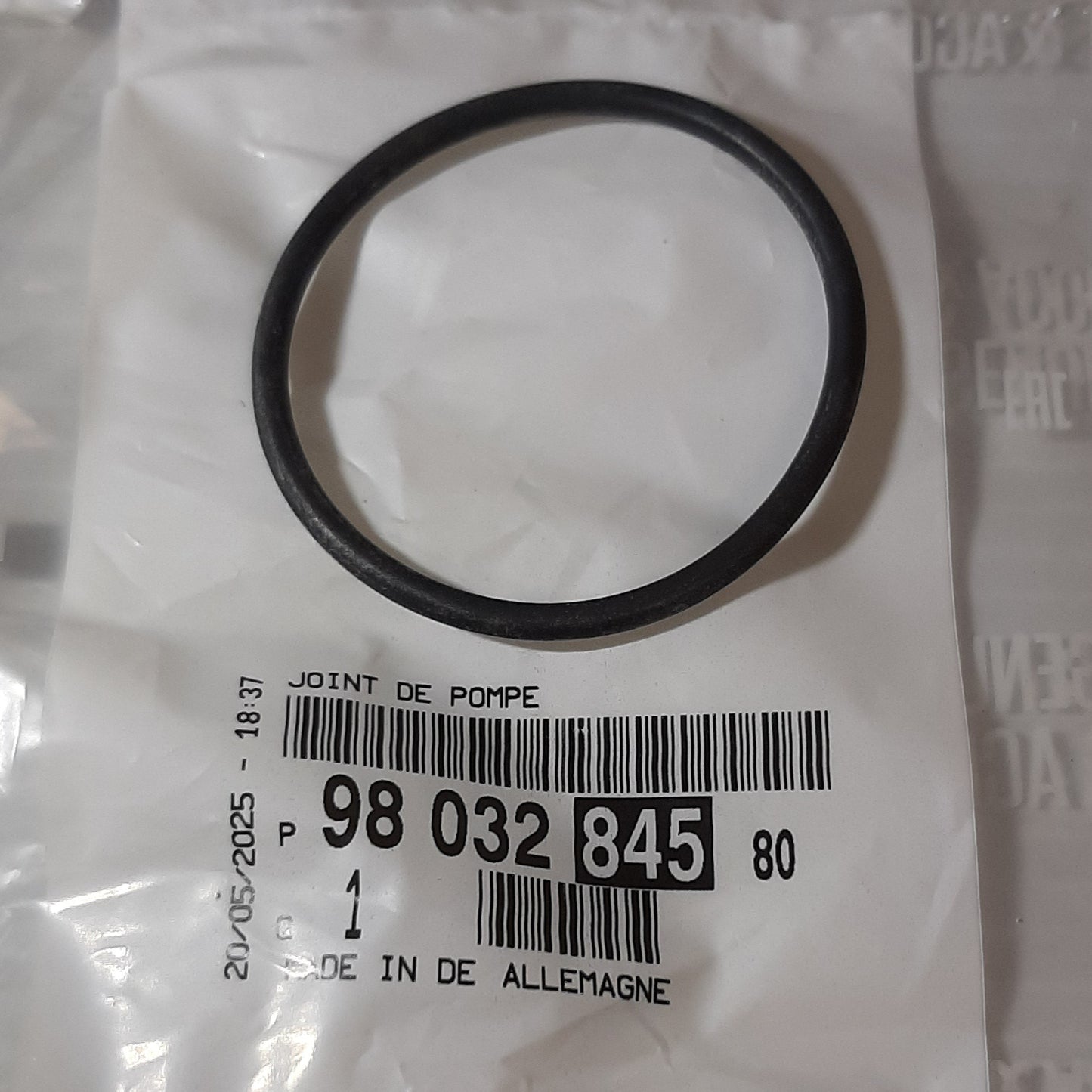 Genuine Peugeot Injection Pump Gasket | 9803284580